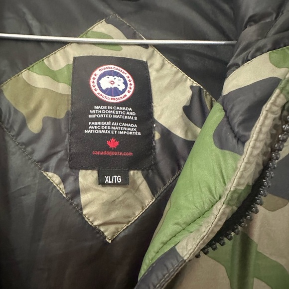 Canada Goose - Picture 3 of 6